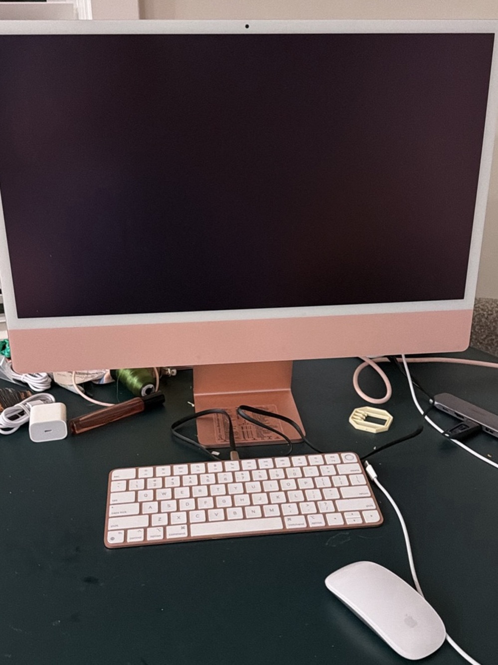 Apple iMac m3 in Rose Pink with White Accents